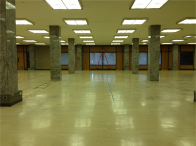 Empty Second Floor of Hesburgh Library