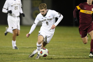 Irish Soccer: Men fall to Louisville in round of sixteen, Women stunned by Siue in first round shootout