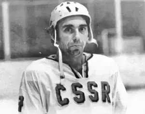 Jan Suchý 1973 Czechoslovakia National Hockey Team